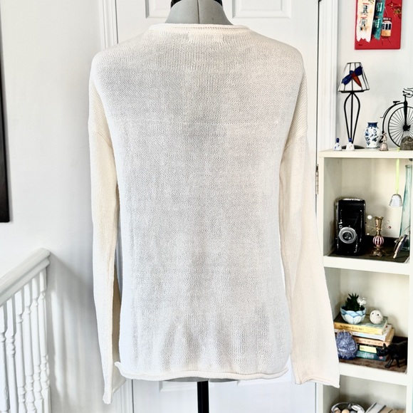 Marled Cream Crew Neck Sweater with Americana Love Graphic (size M) - Picture 4 of 15